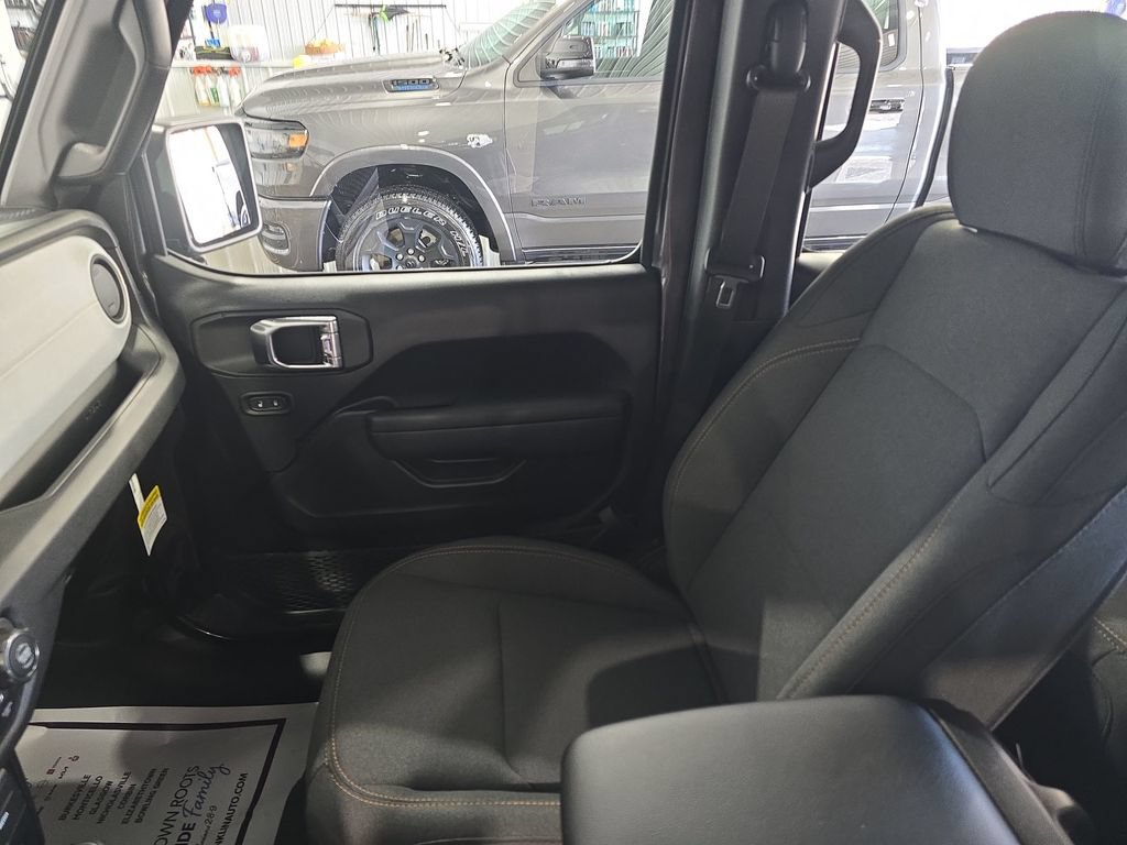 New 2026 Jeep Wrangler Unlimited Sport AWD/4WD image 11