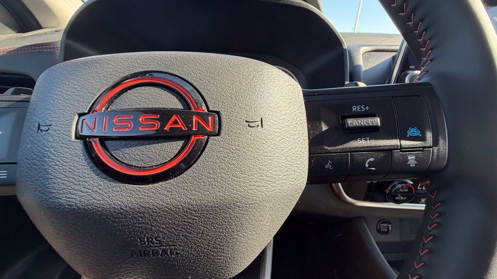 Used 2026 Nissan Rogue SV AWD/4WD image 14