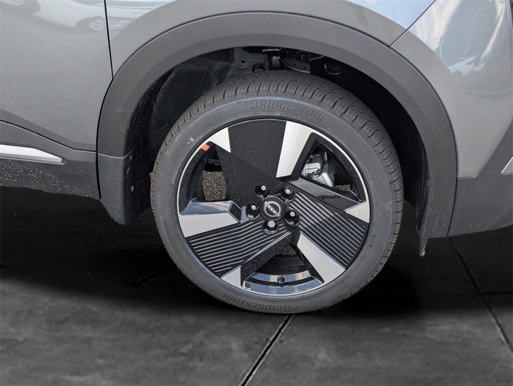 New 2026 Nissan Kicks SR image 11