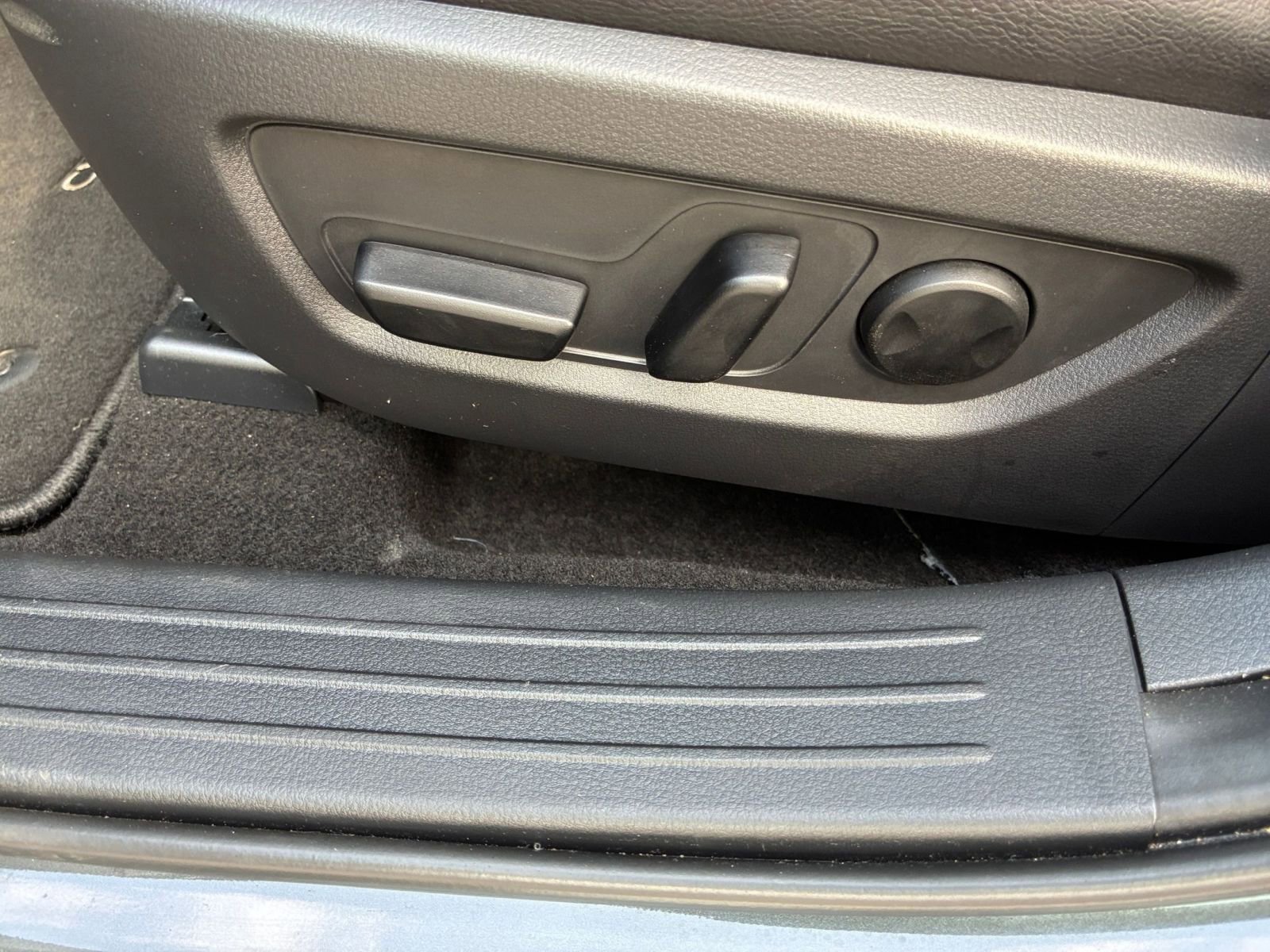 Used 2025 MAZDA CX-50 2.5 Hybrid w/ Premium Plus Pkg image 19