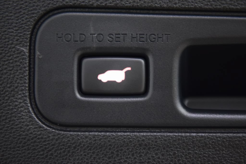 Used 2024 Acura MDX SH-AWD w/ Advance Package image 24