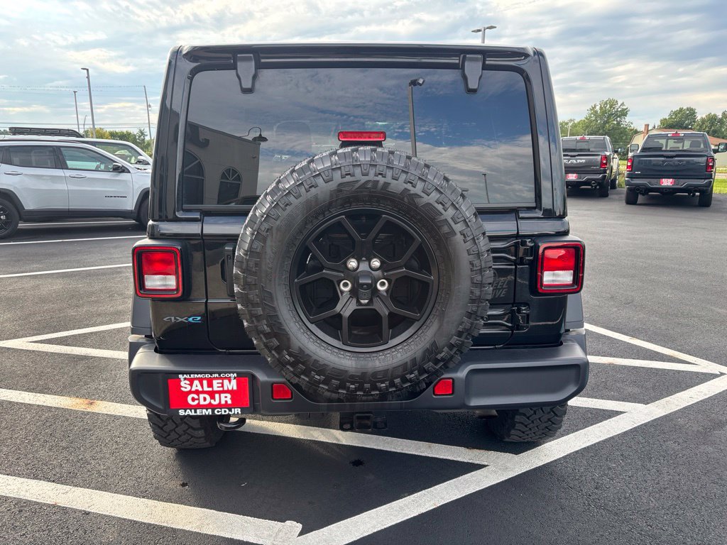 Used 2025 Jeep Wrangler Unlimited Sport S 4xe AWD/4WD image 8