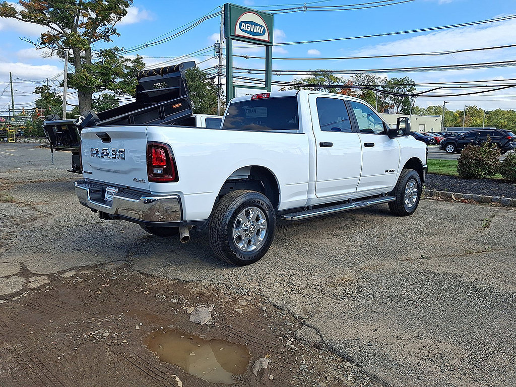 Used 2026 RAM 2500 Big Horn AWD/4WD image 31