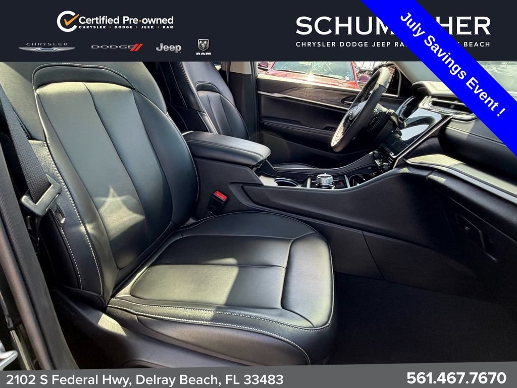 Certified 2024 Jeep Grand Cherokee Limited AWD/4WD image 19