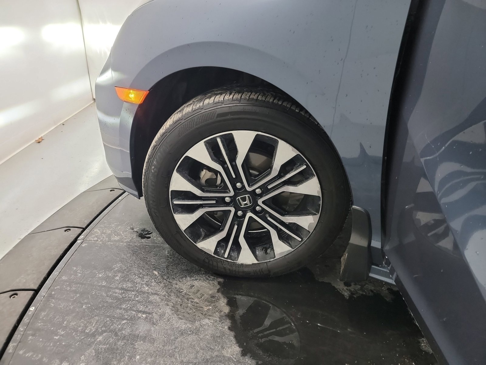 Certified 2025 Honda Odyssey Elite image 30