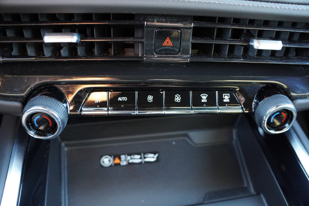 Certified 2025 Chevrolet Tahoe LT AWD/4WD image 33