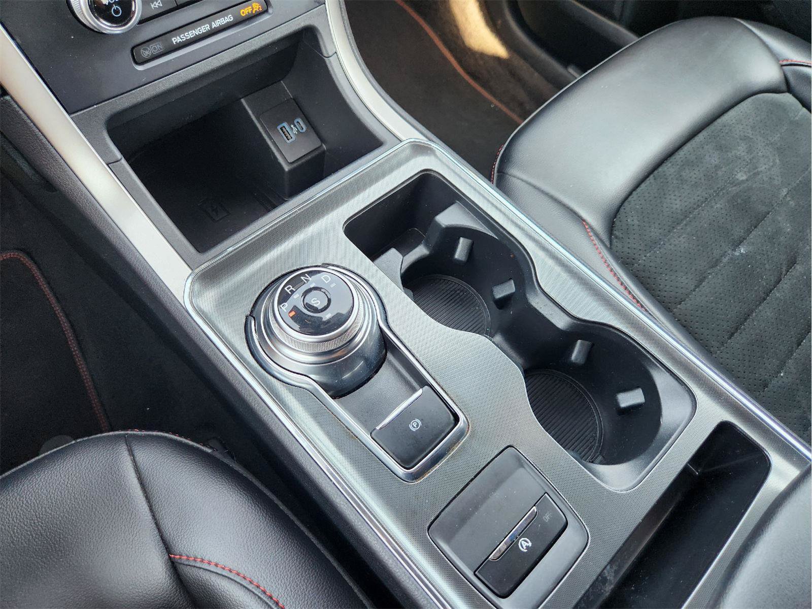 Used 2022 Ford Edge ST-Line AWD/4WD image 19