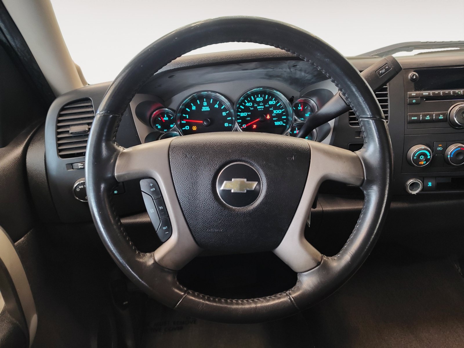 Used 2009 Chevrolet Silverado 1500 LT w/ Power Pack Plus RWD image 13