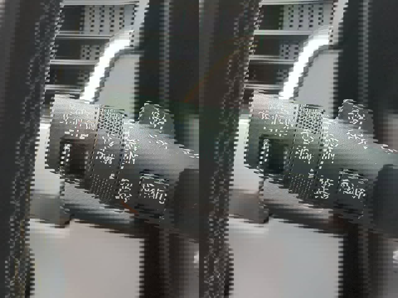 Used 2019 Chevrolet Suburban LT image 25