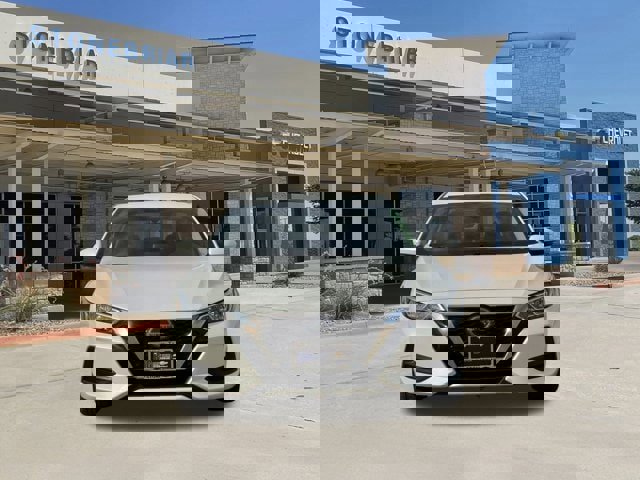 Used 2020 Nissan Sentra SV image 9