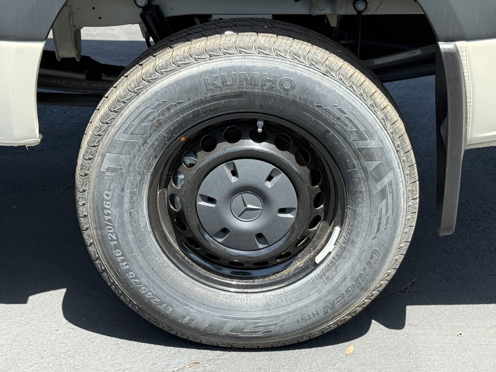 New 2025 Mercedes-Benz Sprinter 2500 image 19