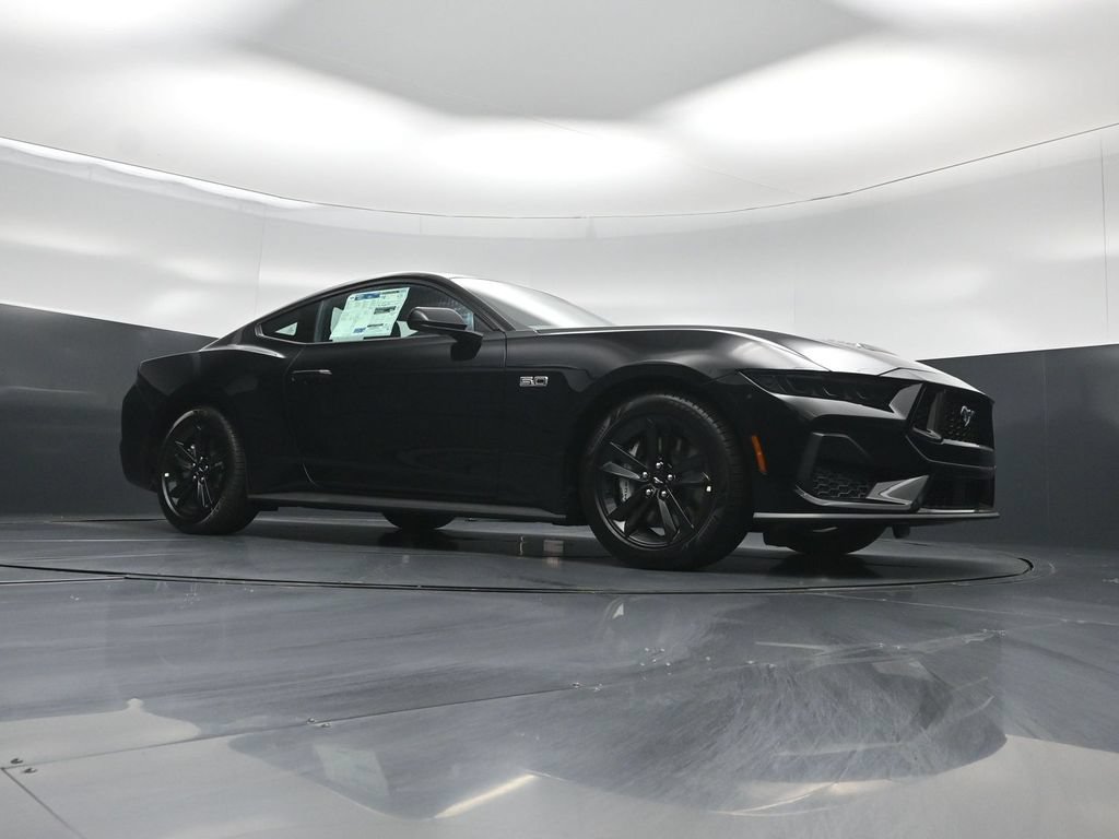 New 2026 Ford Mustang GT RWD image 3