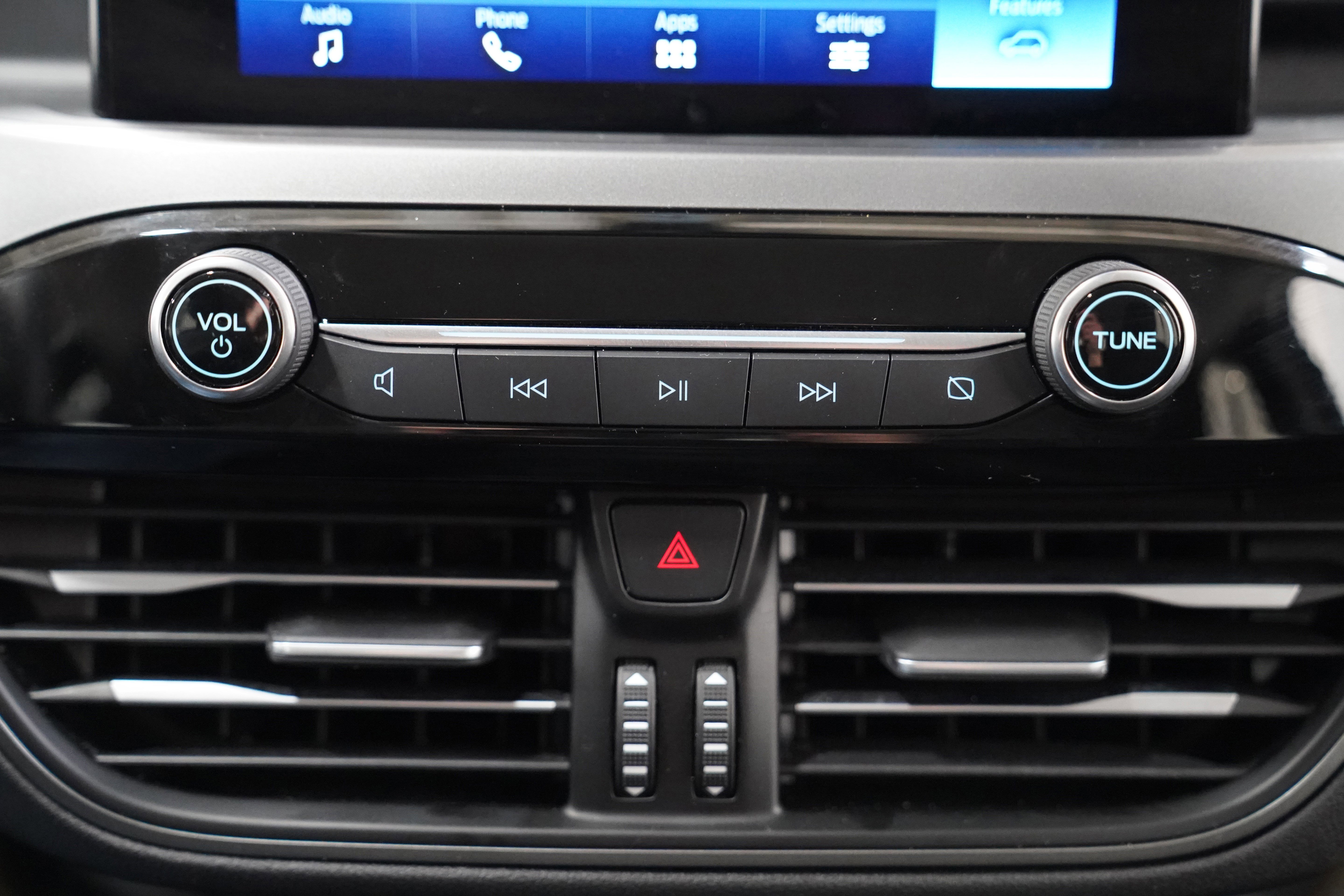 Used 2025 Ford Escape Active image 28