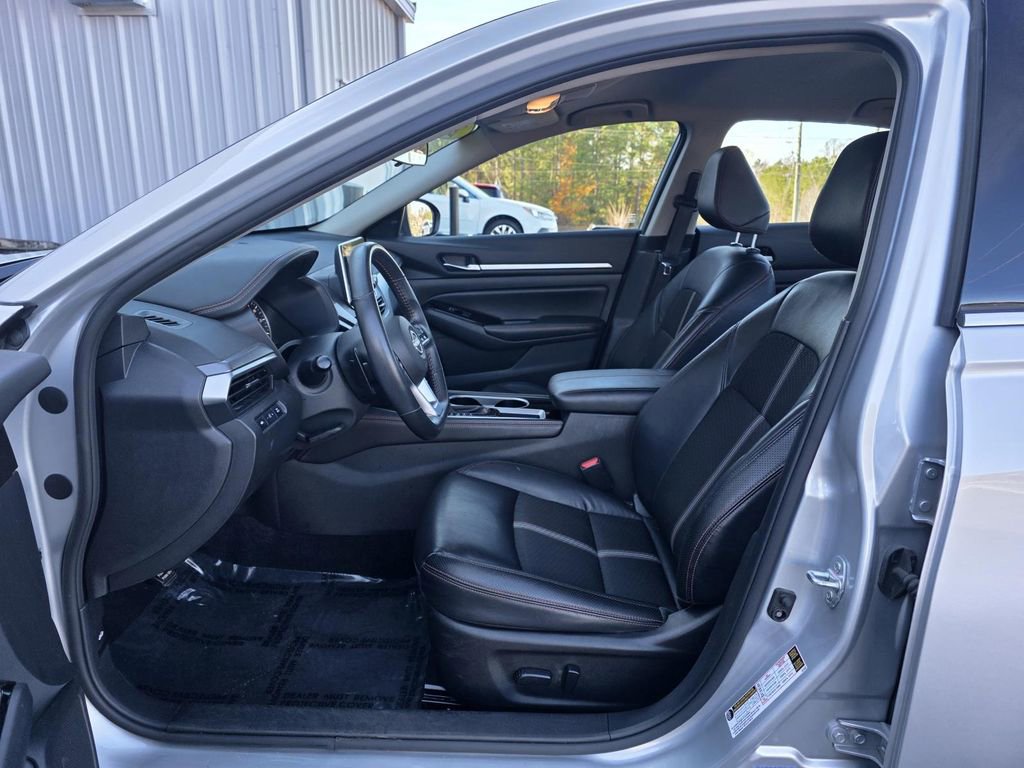 Used 2024 Nissan Altima 2.5 SR image 22