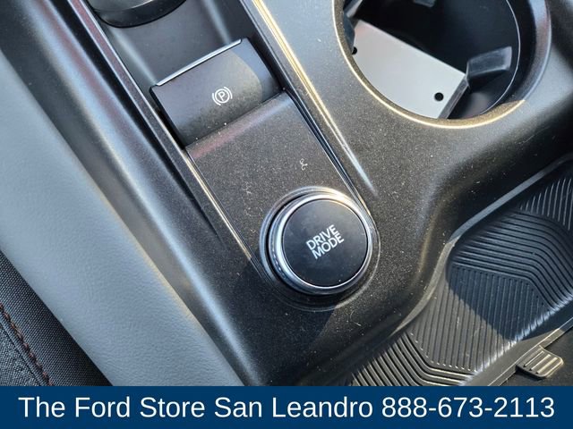 Certified 2025 Ford Explorer Active image 22