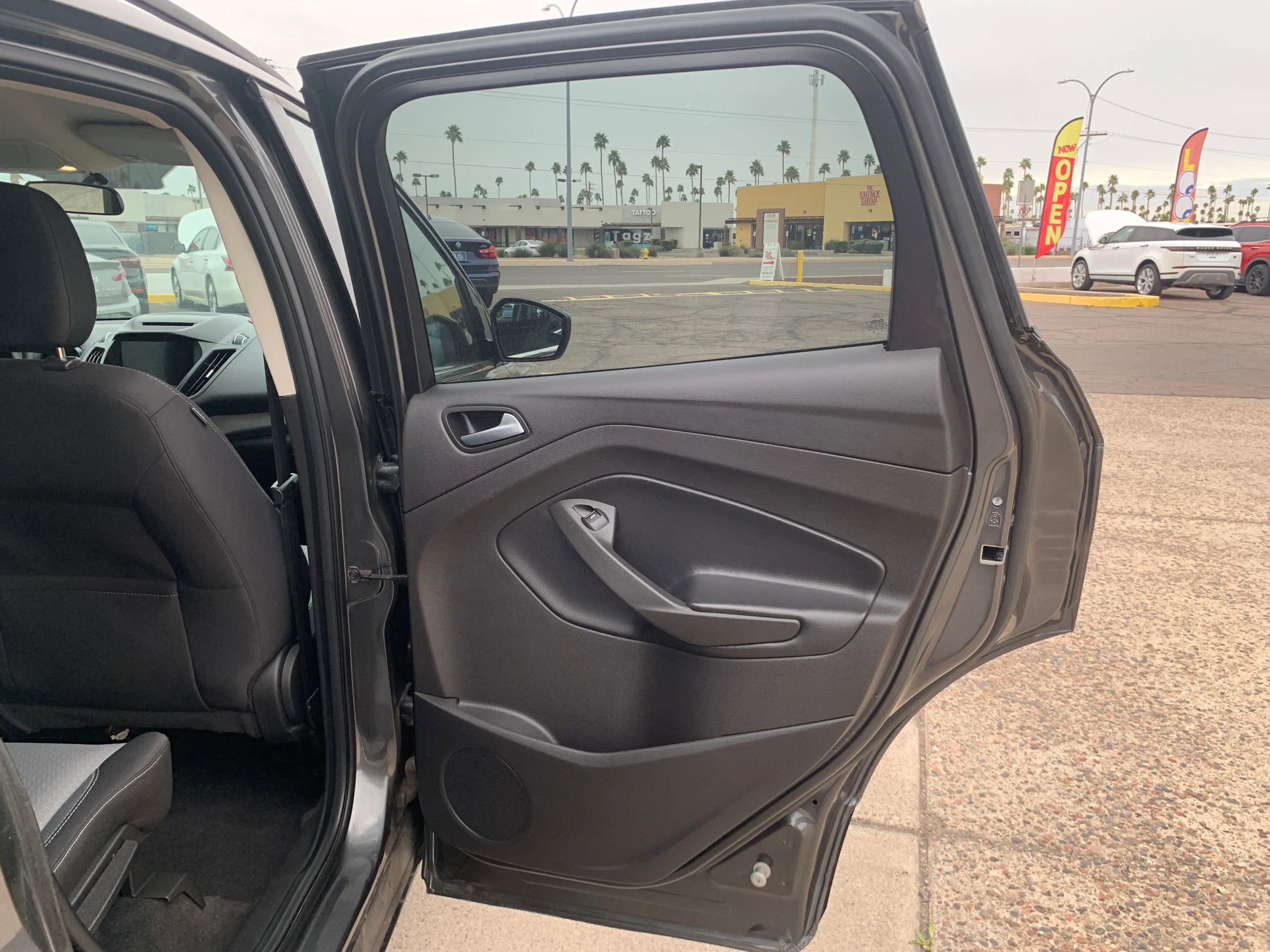 Used 2018 Ford Escape SE w/ SE Sync 3 Package image 29