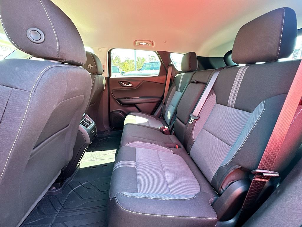 Used 2024 Chevrolet Blazer LT w/ Convenience Package image 4