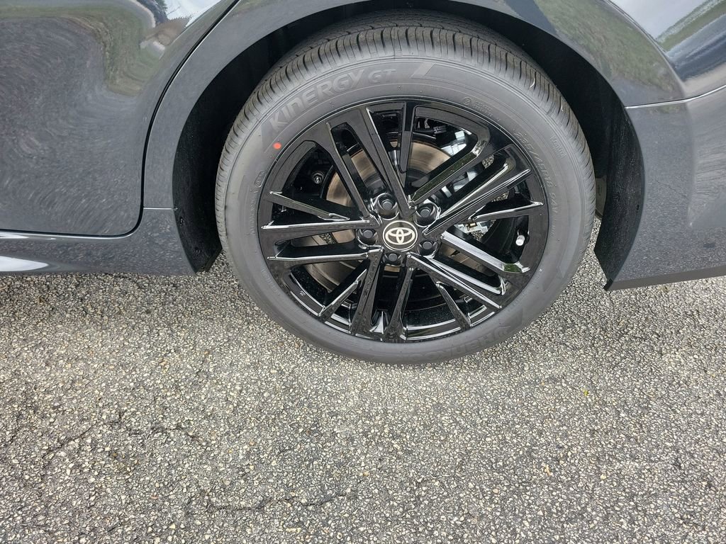 New 2026 Toyota Camry SE image 28