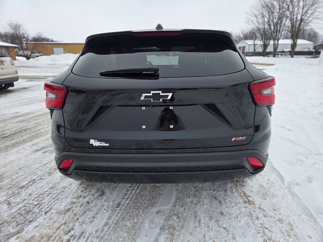 Used 2024 Chevrolet Trax RS image 11