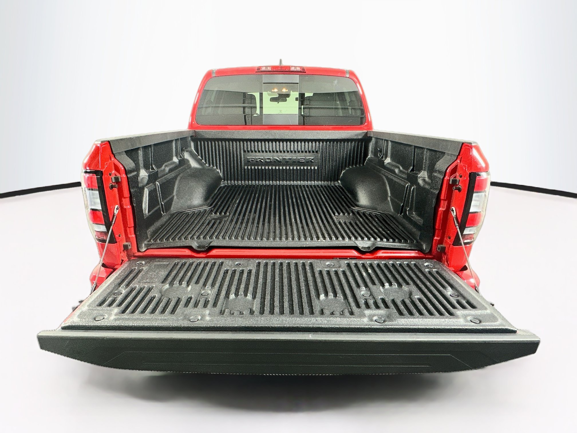 Used 2026 Nissan Frontier SV RWD image 30