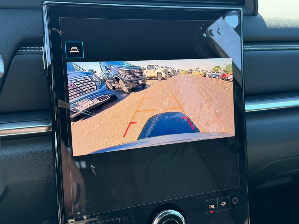 New 2026 GMC Terrain Elevation w/ Black Edition AWD/4WD image 32