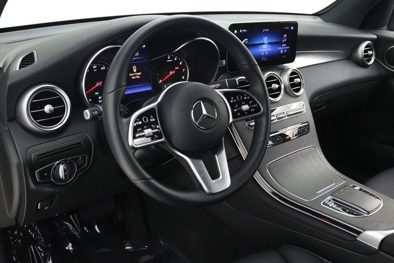 Certified 2022 Mercedes-Benz GLC 300 4MATIC image 17