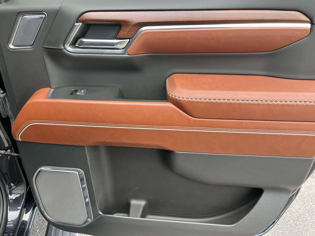 Certified 2024 GMC Sierra 1500 Denali Ultimate AWD/4WD image 18
