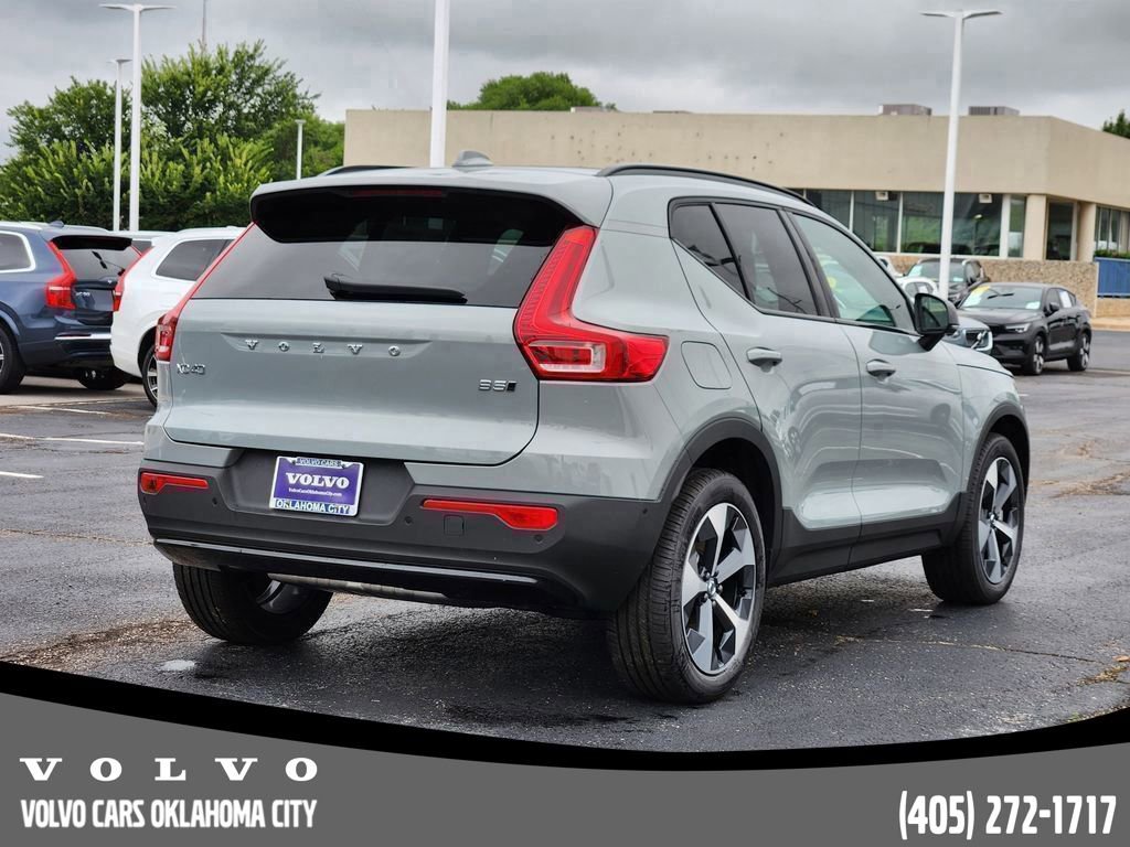 Used 2026 Volvo XC40 B5 Plus w/ Protection Package Premier AWD/4WD image 5