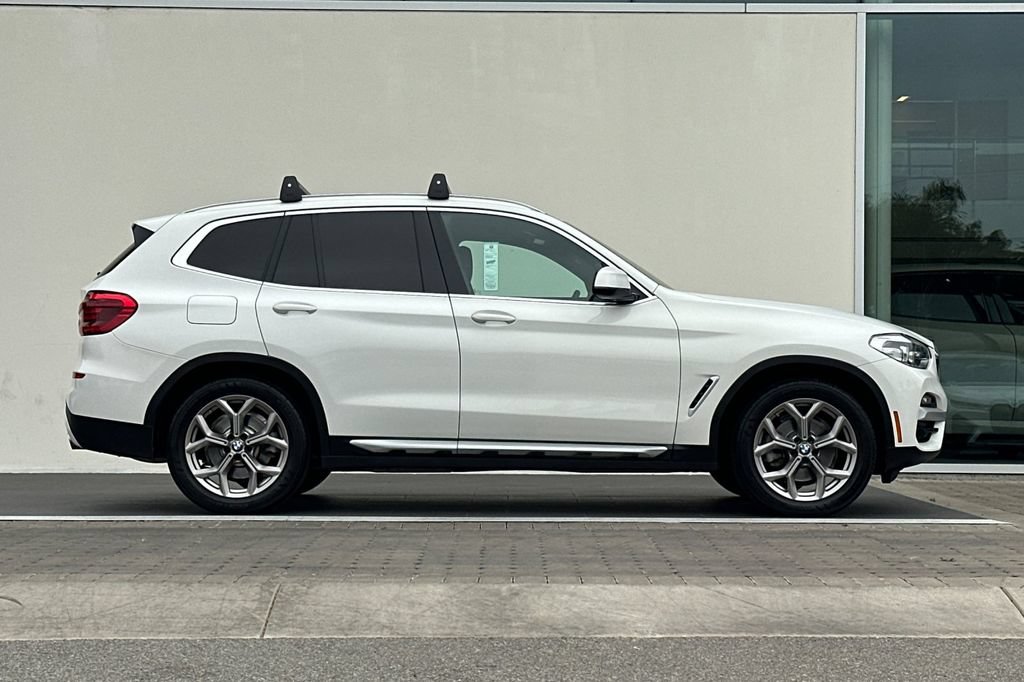 Used 2021 BMW X3 xDrive30i w/ Premium Package AWD/4WD image 2