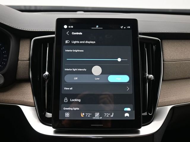 New 2026 Volvo XC90 B6 Plus w/ Protection Package Premier AWD/4WD image 17