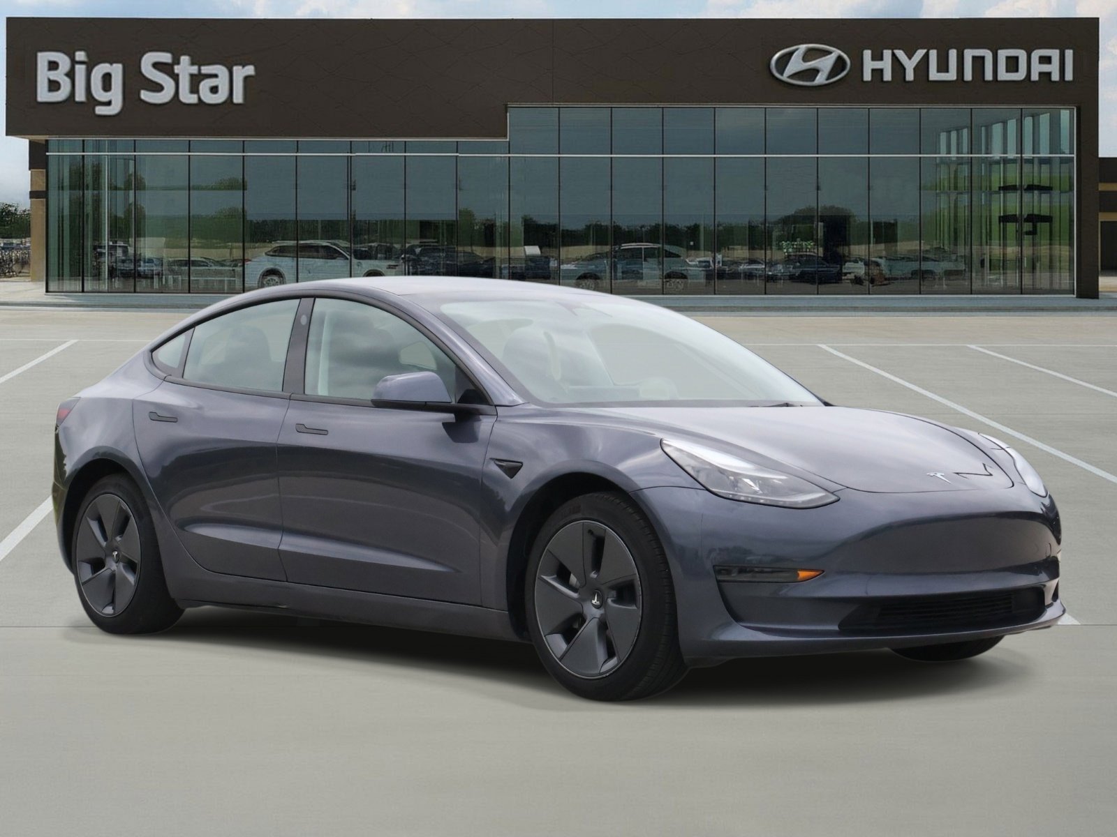Used 2023 Tesla Model 3 Standard Range RWD image 6