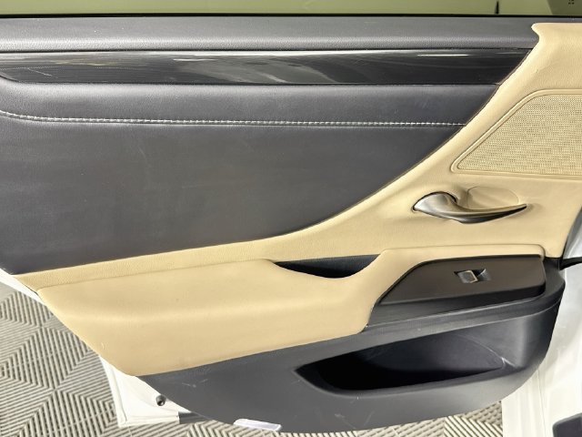 Used 2021 Lexus ES 350 w/ Accessory Package 2 FWD image 23