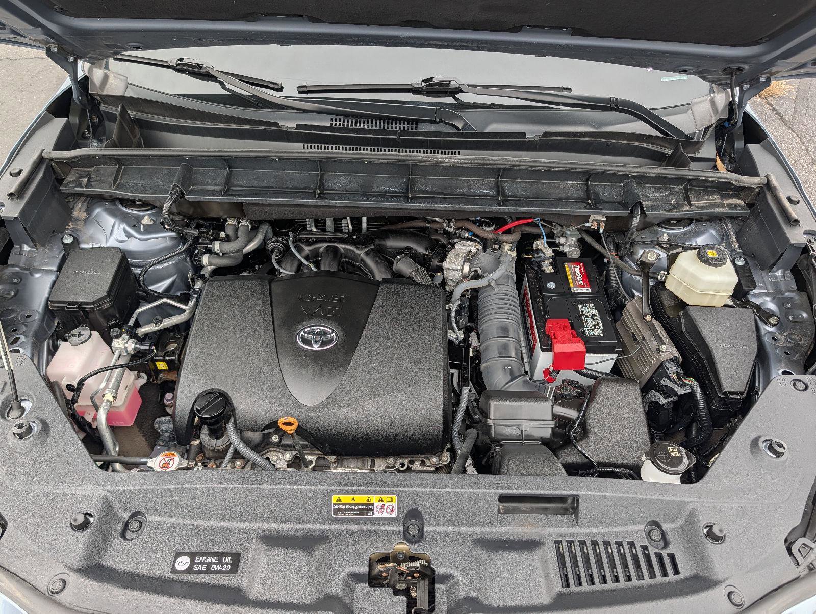 Used 2021 Toyota Highlander XLE image 28