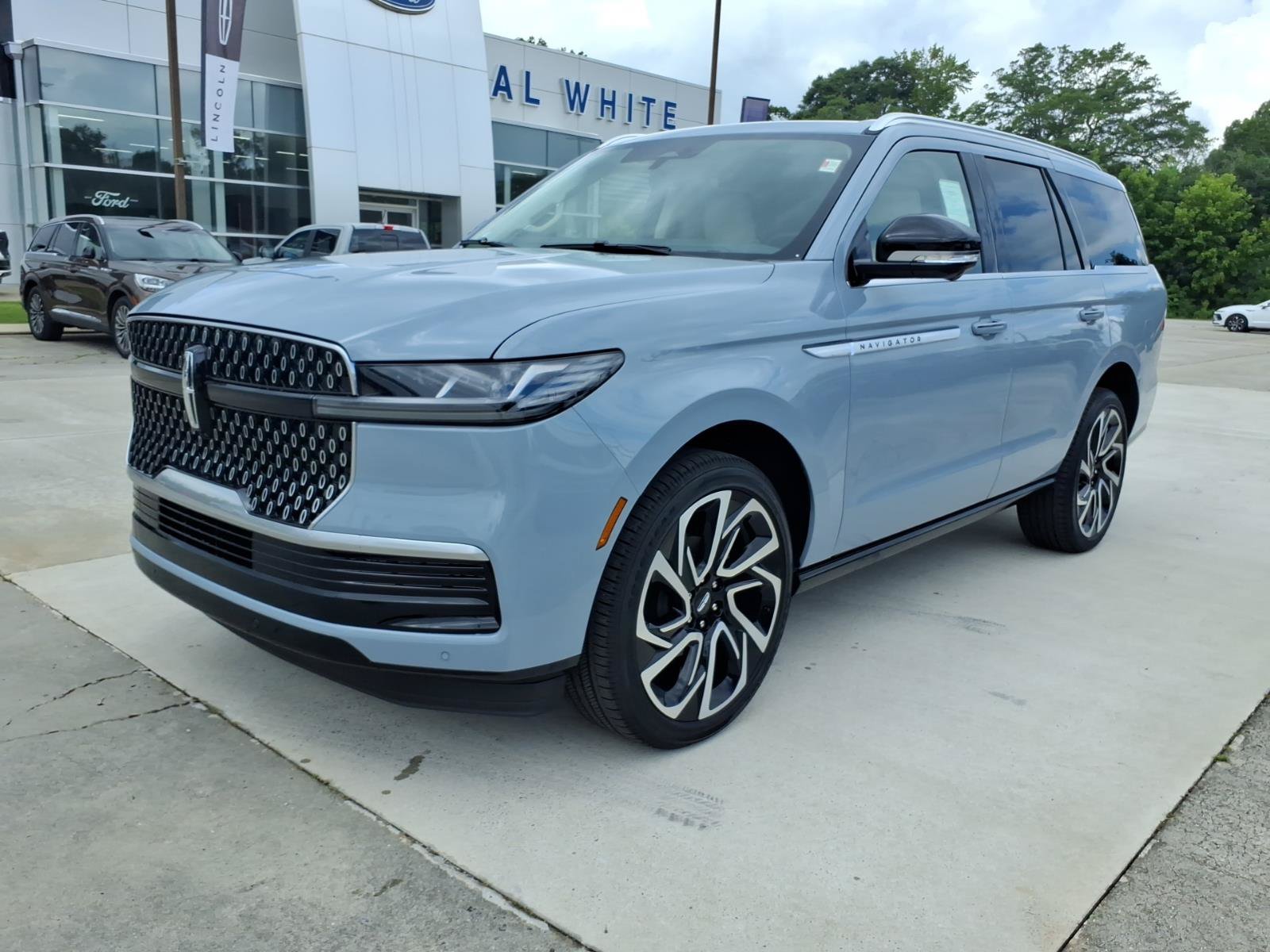 New 2027 Lincoln Navigator Reserve