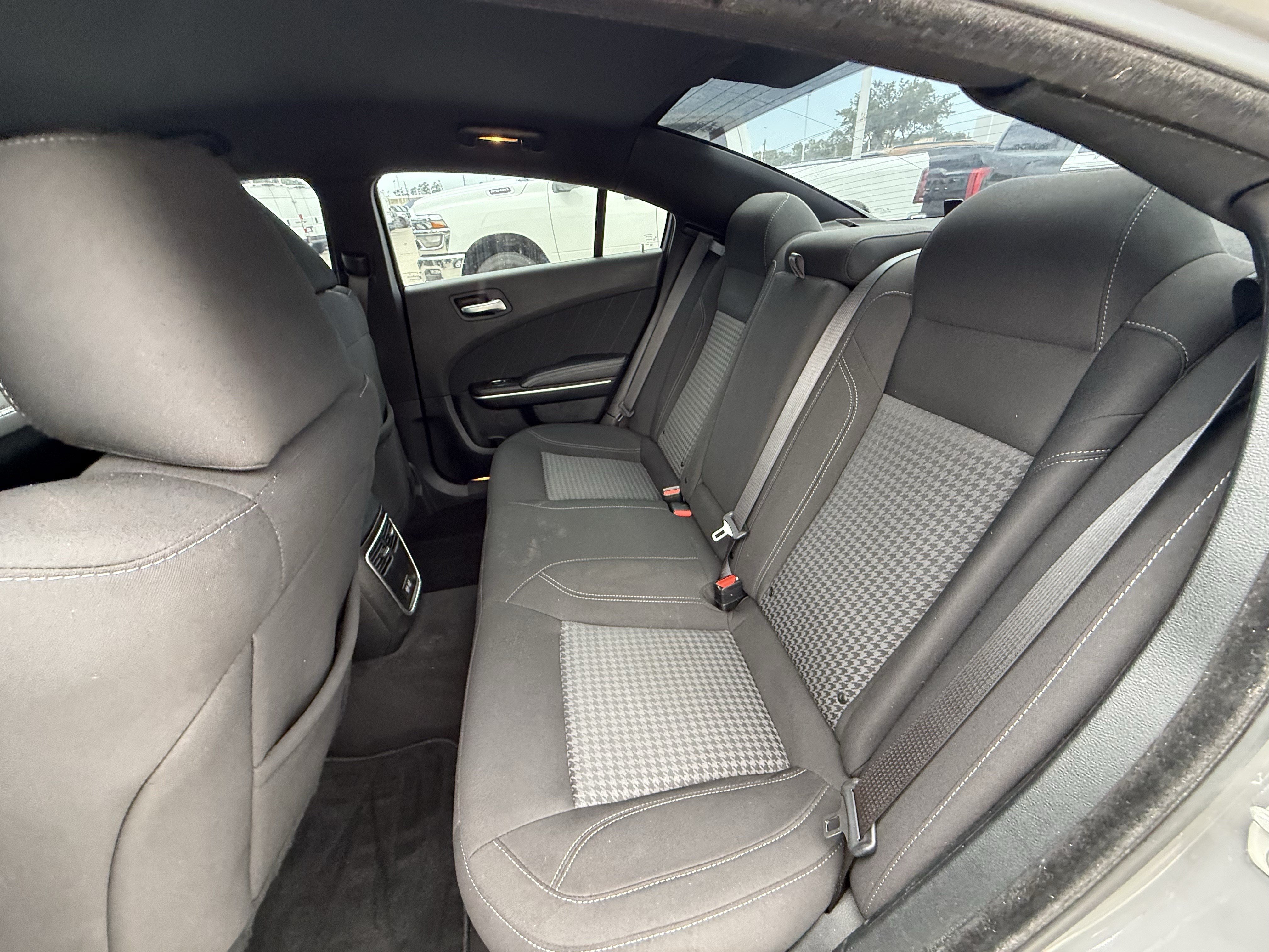 Used 2023 Dodge Charger SXT RWD image 29
