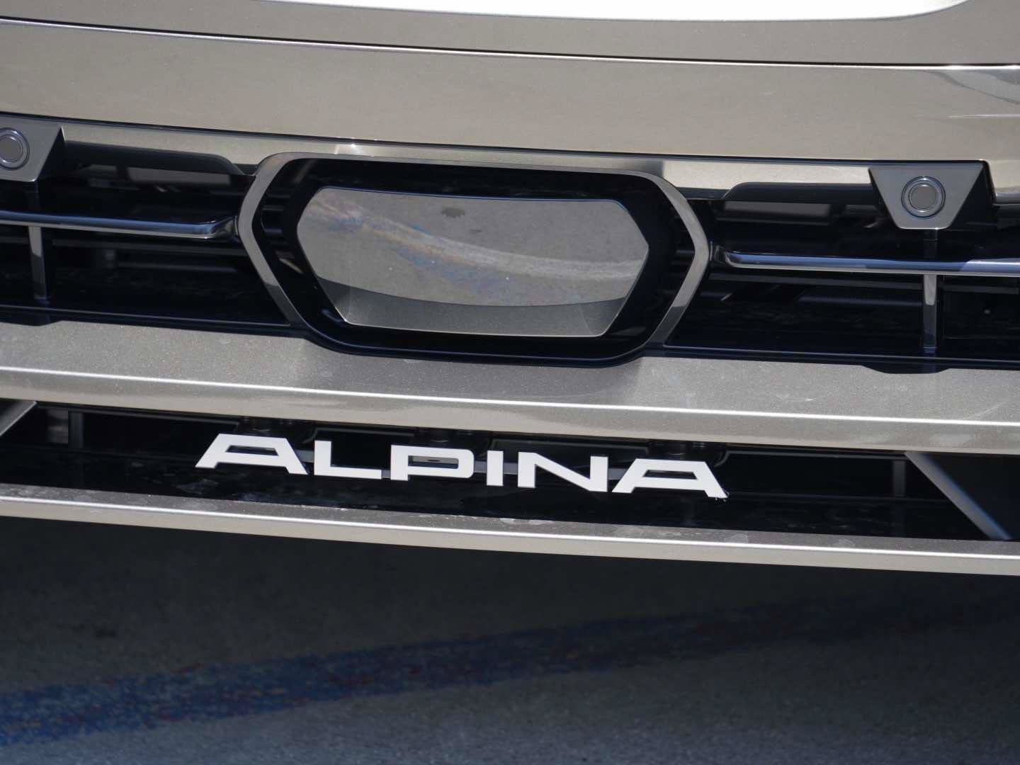 New 2026 BMW ALPINA XB7 AWD/4WD image 8