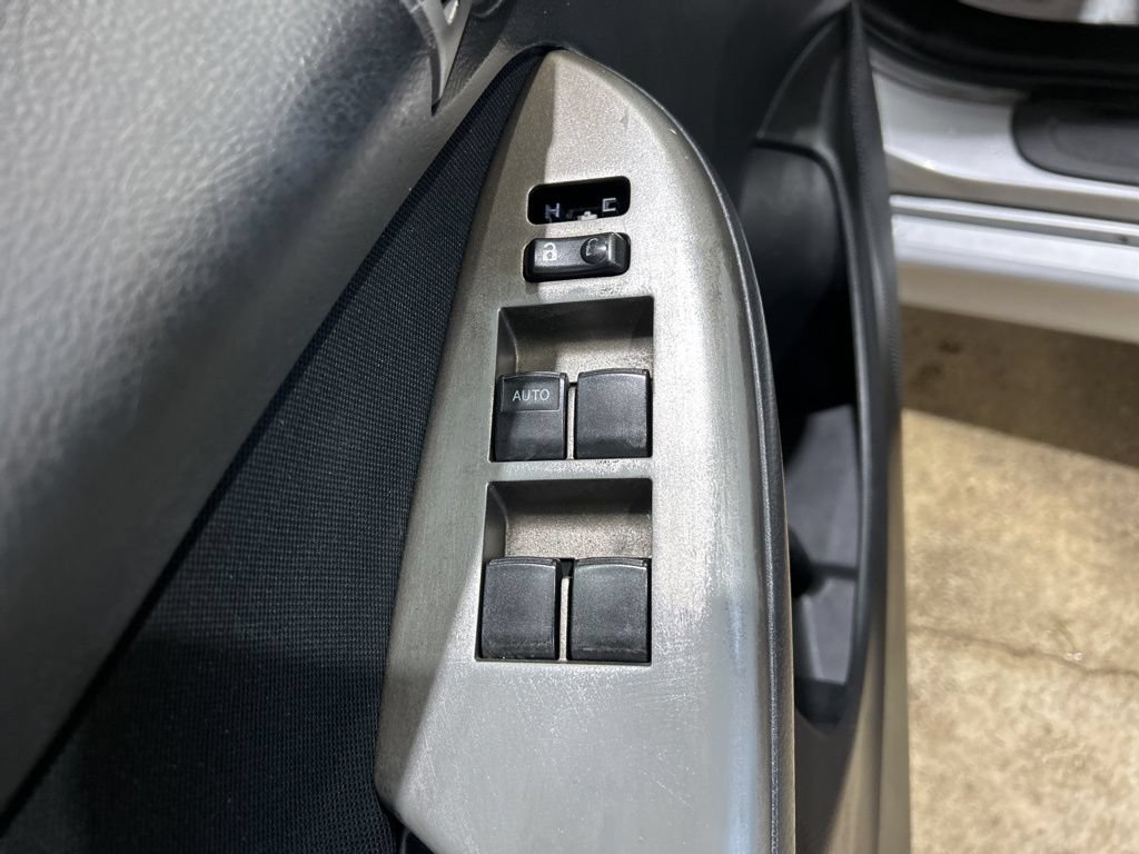Used 2010 Toyota Corolla S FWD image 17