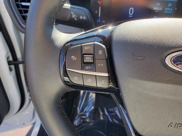 Used 2023 Ford Escape SE image 21