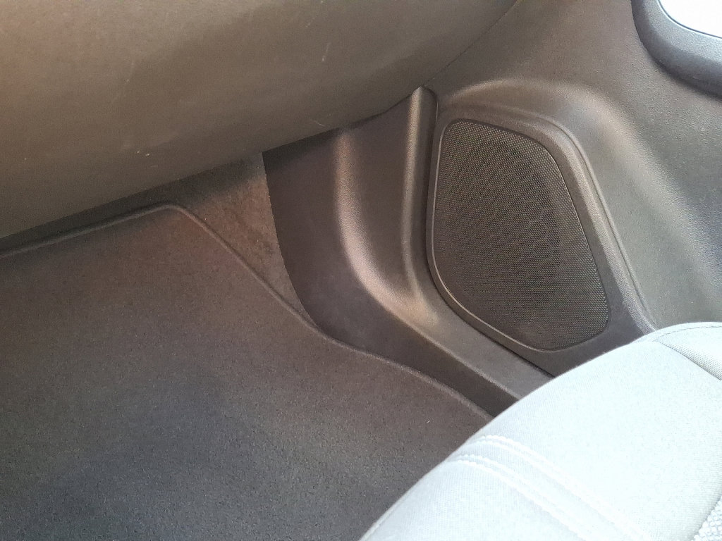 Used 2019 Chevrolet Blazer LT image 31