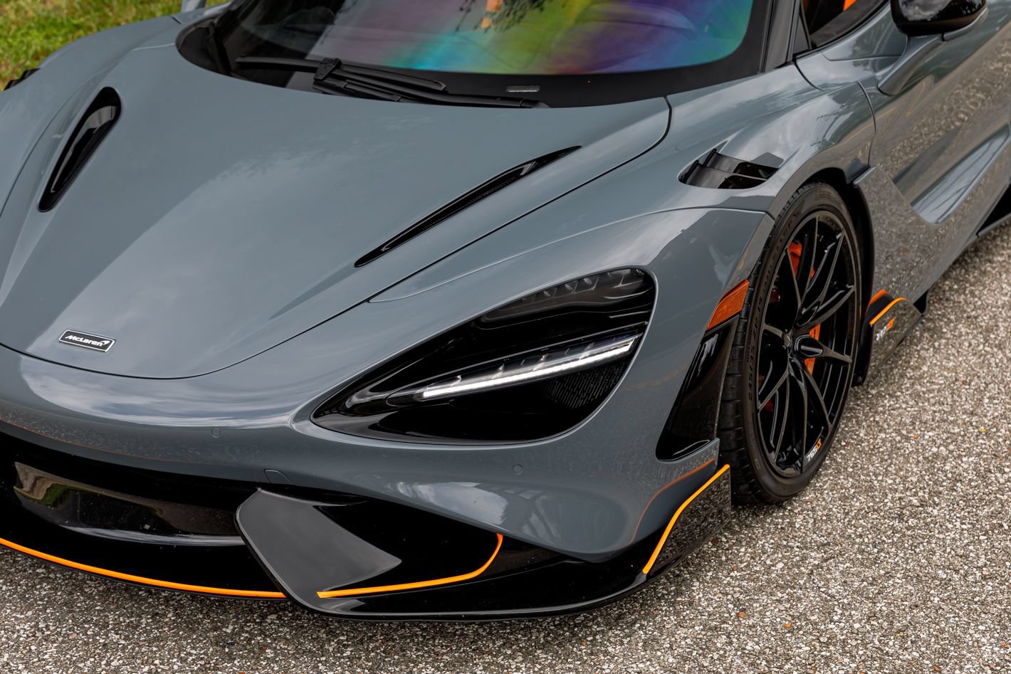 Used 2022 McLaren 765LT RWD image 28