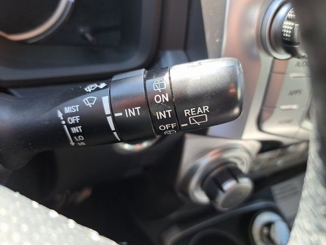 Used 2017 Toyota 4Runner Limited AWD/4WD image 25