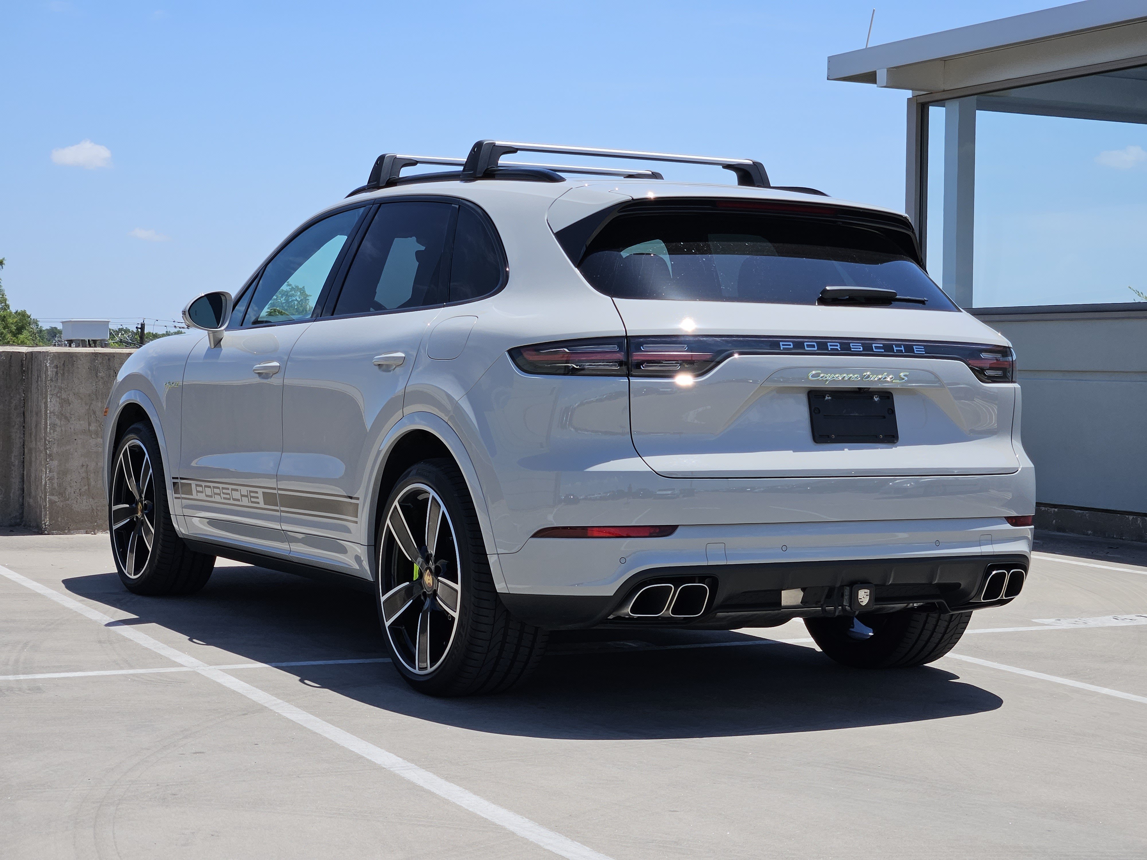 Certified 2023 Porsche Cayenne Turbo S AWD/4WD image 3
