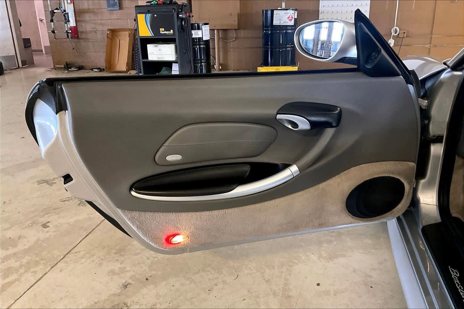 Used 2003 Porsche Boxster S RWD image 18