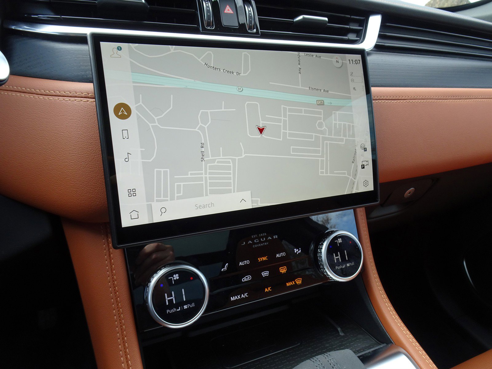 New 2025 Jaguar F-PACE R-Dynamic S image 3