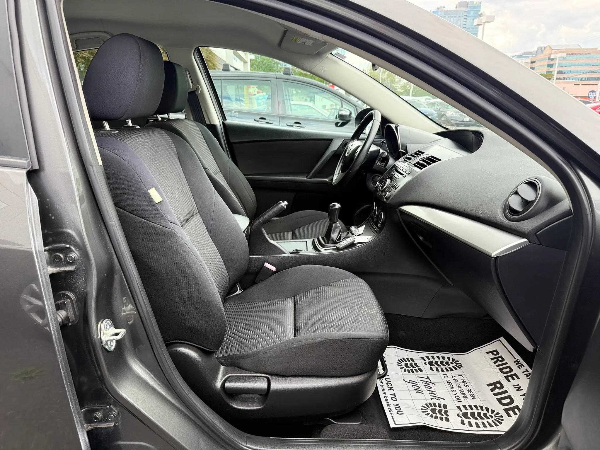 Used 2013 MAZDA MAZDA3 i Touring FWD image 33