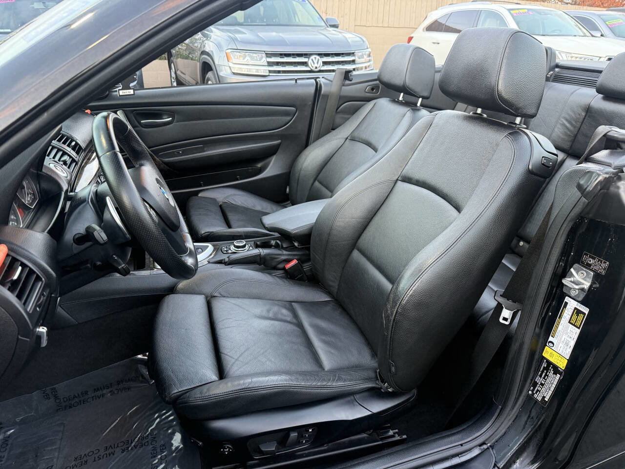 Used 2012 BMW 135i Convertible image 16