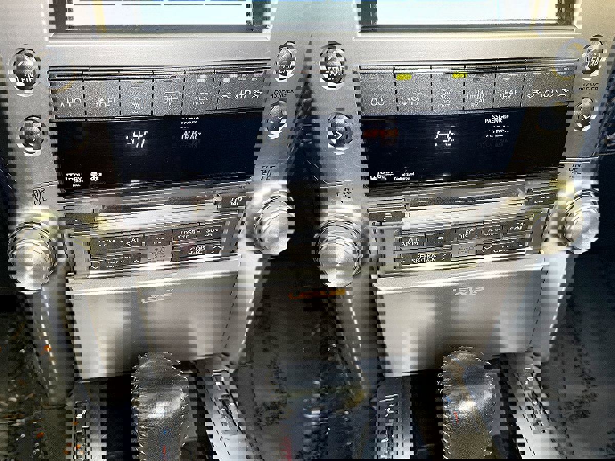 Used 2012 Lexus GX 460 Premium image 35