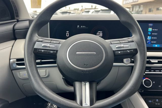 Used 2025 Hyundai Tucson SEL FWD image 29