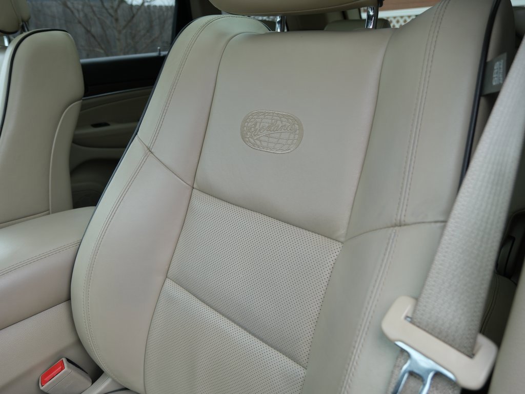 Used 2021 Jeep Grand Cherokee Overland image 25