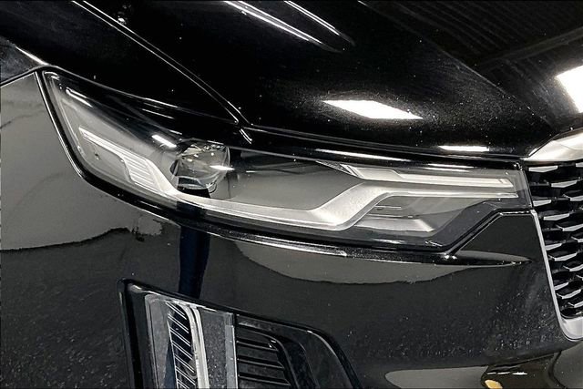 Used 2020 Cadillac XT6 Premium Luxury image 30